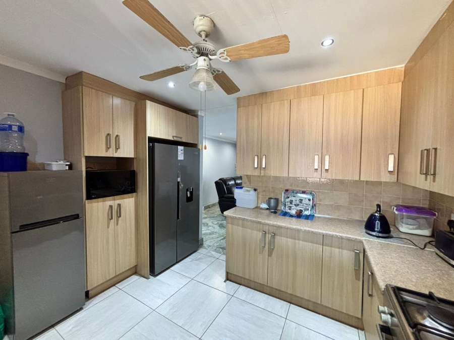 3 Bedroom Property for Sale in Parys Free State